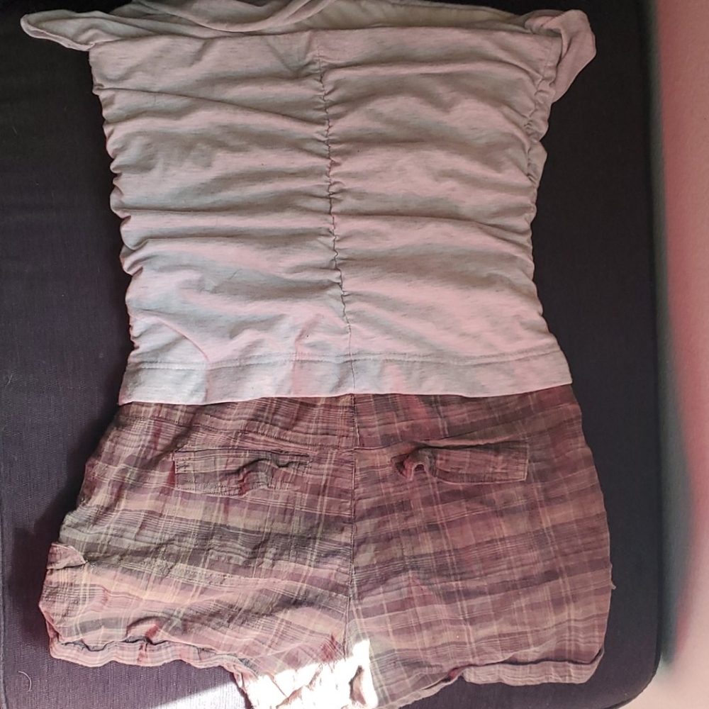 Romper - Picture 2 of 2